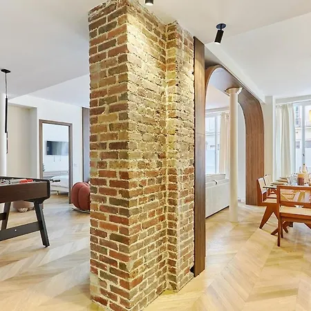 Exceptional 3 Bedrooms Heart Of By Prestige Appartamento