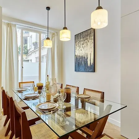 Appartamento Exceptional 3 Bedrooms Heart Of By Prestige *